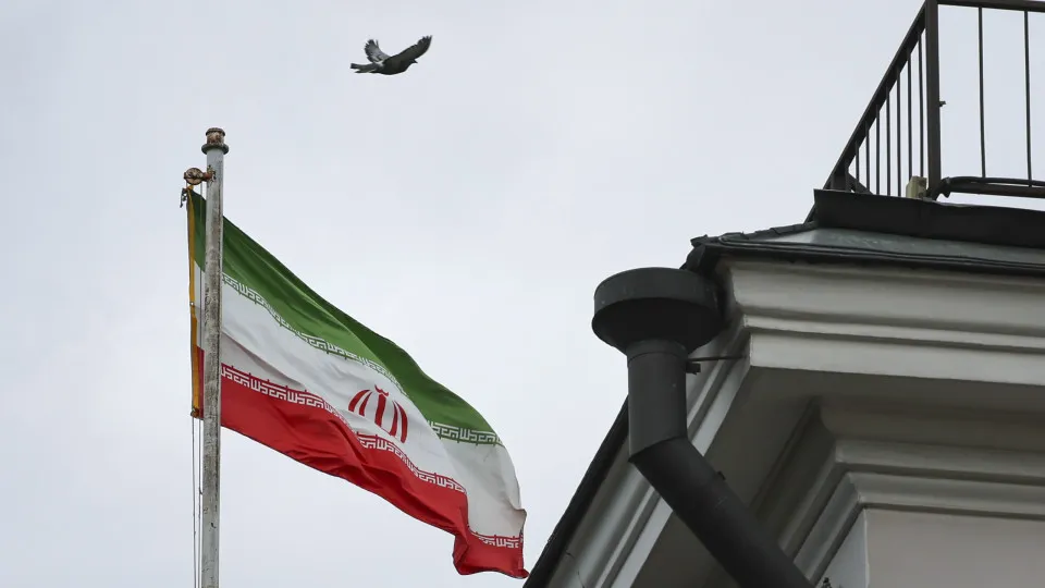 Instalações nucleares iranianas foram “consideravelmente danificadas”