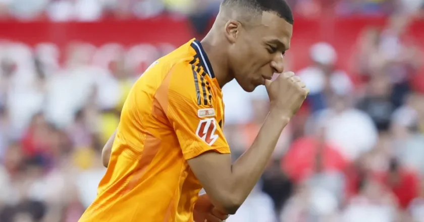 Mbappé recebe alta e volta ao Real Madrid após gastroenterite aguda