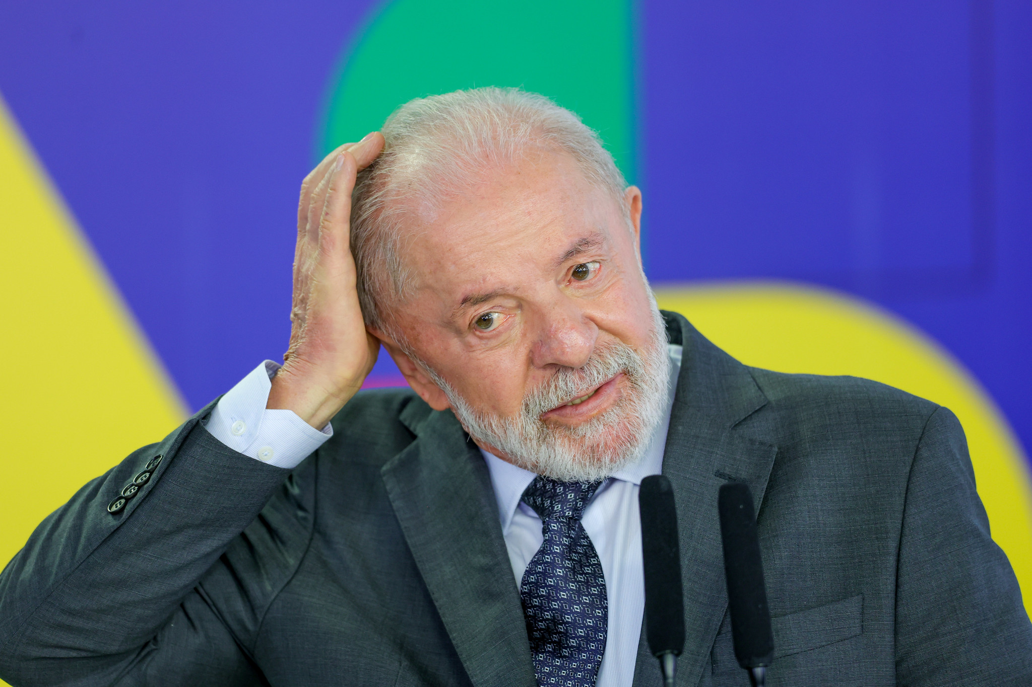 Orçamento de universidades federais tem queda a partir de 2024