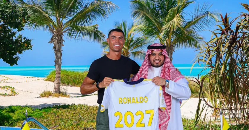 Oficial: Cristiano Ronaldo renova contrato com o Al Nassr até 2027