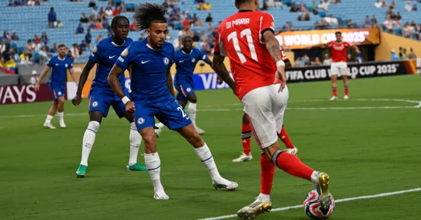 Chelsea goleia Benfica na prorrogação e enfrenta o Palmeiras nas quartas